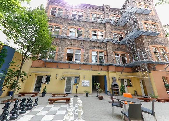 Do Step Inn Home - Hotel & Hostel Bécs